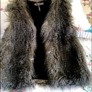 Buffalo David Britton faux vest